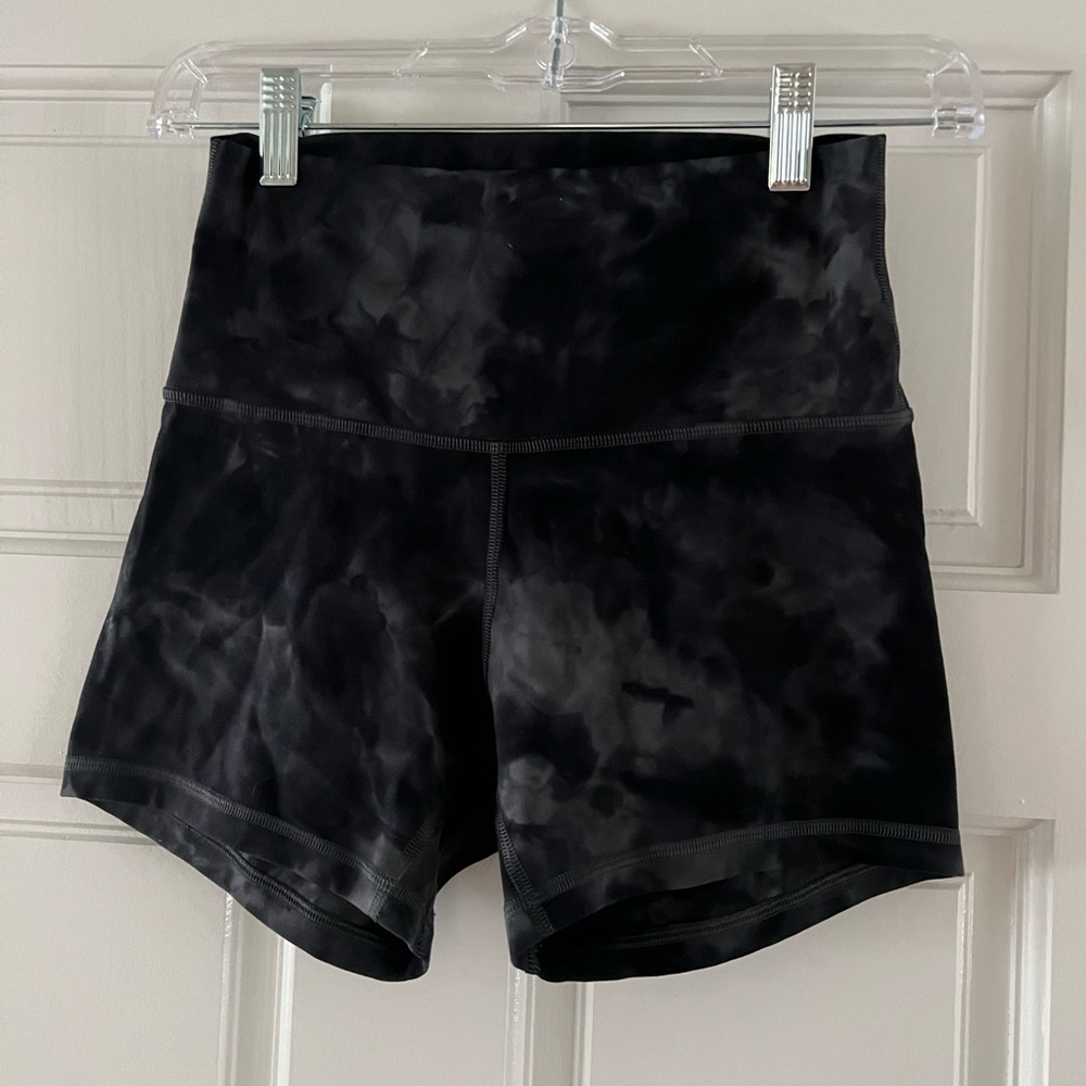 Lululemon wunder train high-rise short 4”